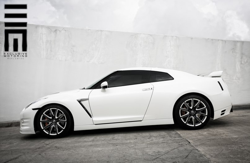 Nissan GT-R. - 5