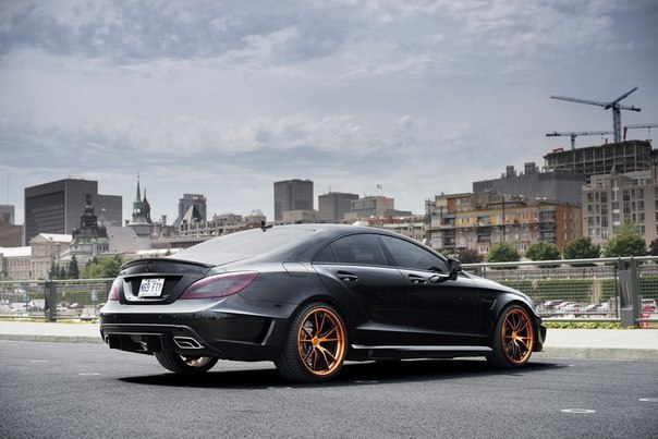 Mercedes-Benz CLS63 AMG - 2