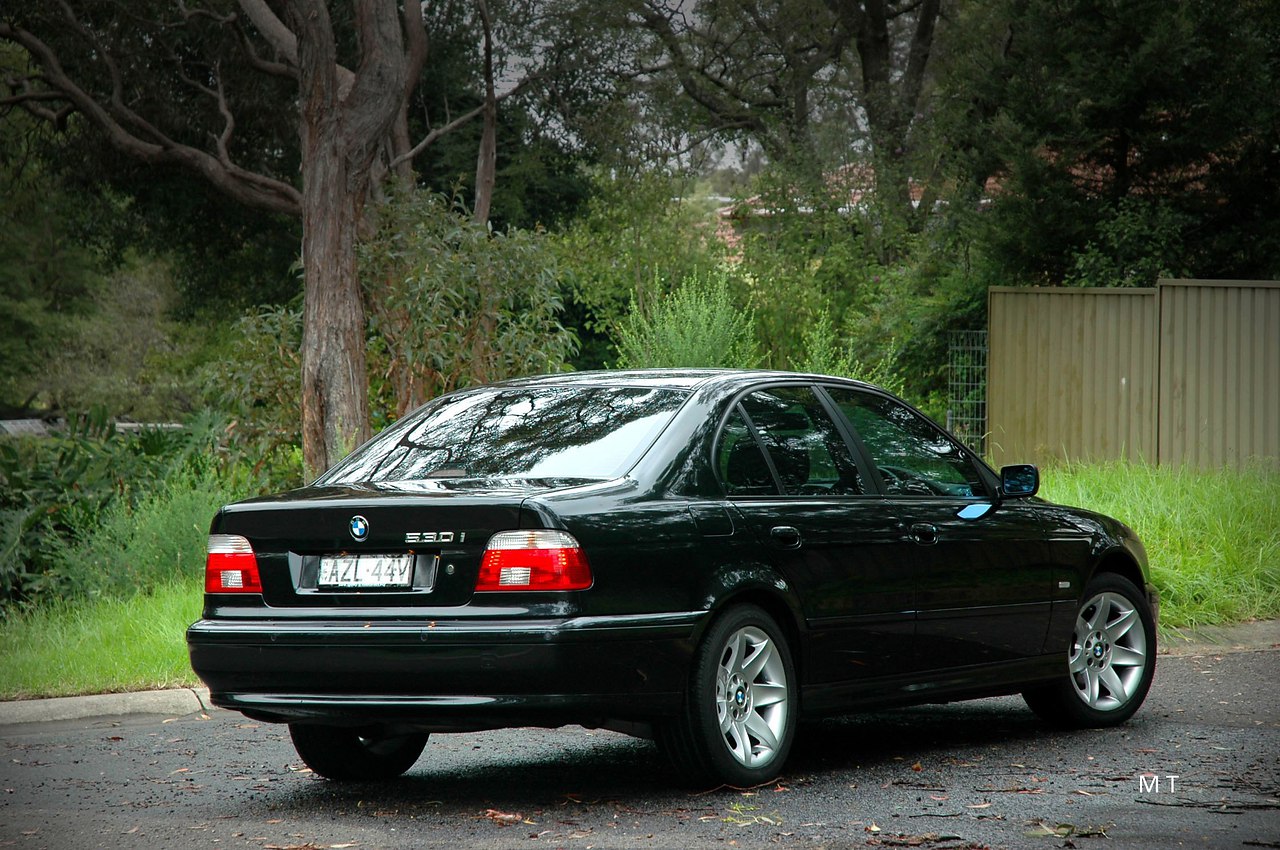 BMW 5 Series E39 - 3