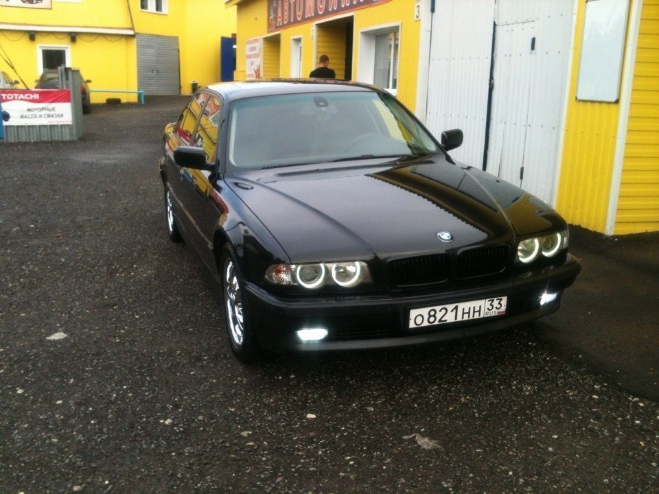 BMW 7 Series E38