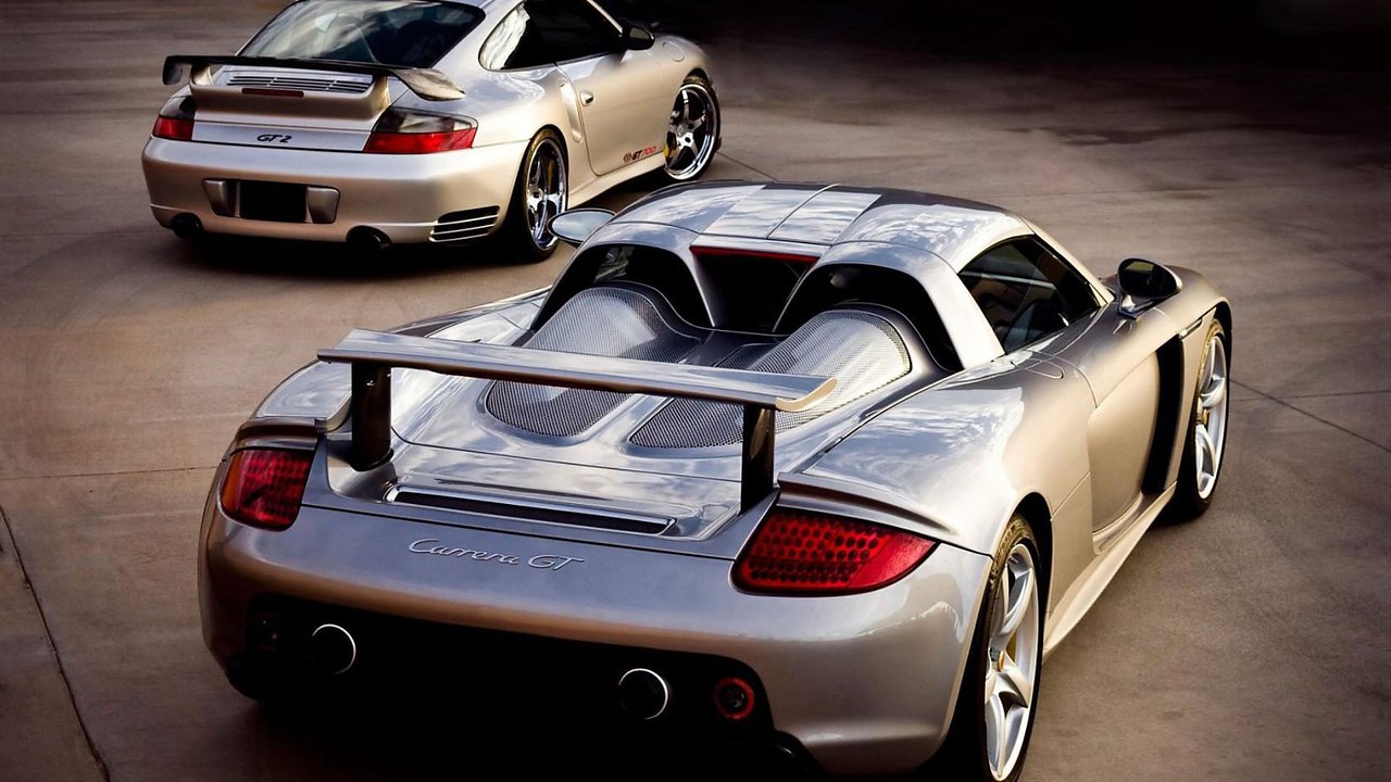 Porsche Carrera GT & Porsche 911 GT2