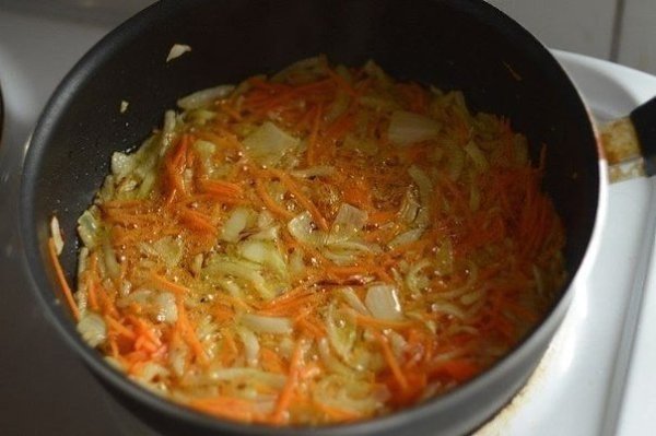 Гуляш из курицы. Гуляш из курицы просто великолепен если вы отдаете предпочтение диетическим ... - 3