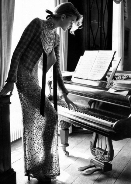  -   :  ,    . [id69606400| ]