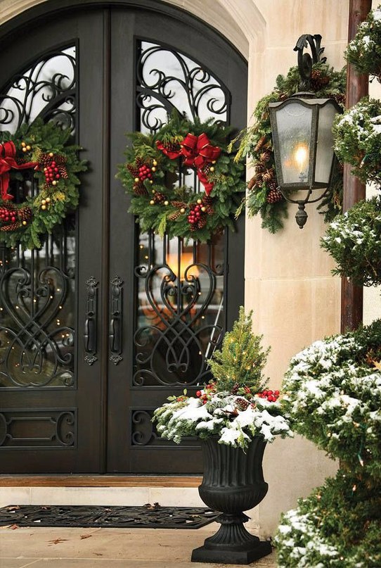 Beautiful Christmas Door.