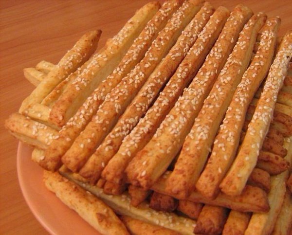 ТОП -9 вкусных рецептов за 10 минут.1. Пицца на сковородкеИнгредиенты: 4 ст.л. сметаны 4 ст.л. ... - 4