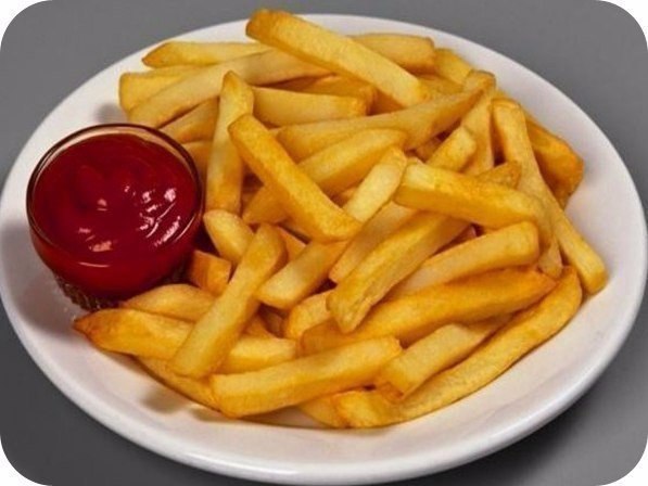 10 самы вкусных рецептов блюд из картофеля. 1) КАРТОФЕЛЬ ПО ФРАНЦУЗСКИИнгредиенты: Картофель - ...