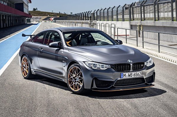   BMW   . BMW M4     GTS.  ...