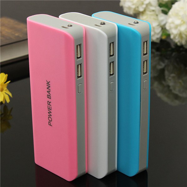 Внешнее зарядное устройство. Делай репост если хотел(а) бы ...