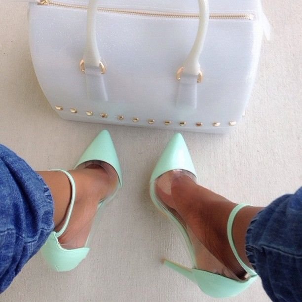    Christian Louboutin. - 4