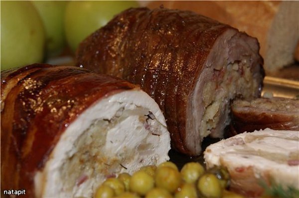 ТОР - 10 ОБАЛДЕННО ВКУСНЫХ РУЛЕТОВ! 1. РУЛЕТ. КОТОРЫЙ НРАВИТСЯ ВСЕМ. ИНГРЕДИЕНТЫ 800 гр.мякоти ... - 3