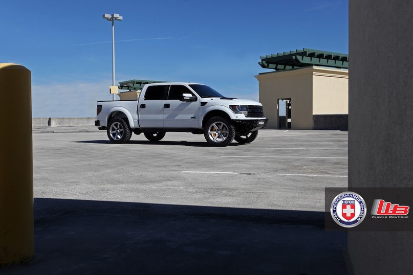 Ford F-150 SVT Raptor. - 4