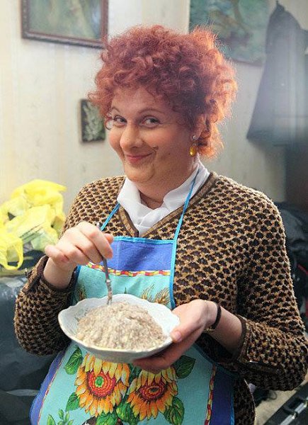 Если мама считает, что вы много кушаете и долго спите — это не ваша мама. Это мама мужа...
