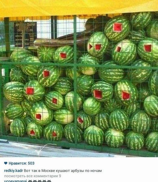        )