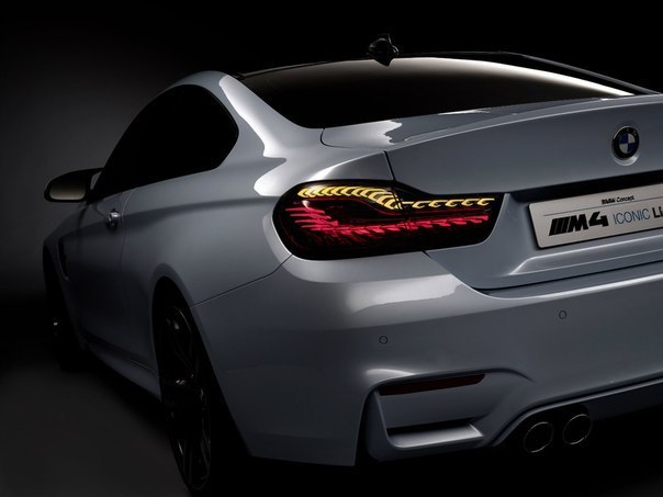 BMW M4 Concept Iconic Lights - 4