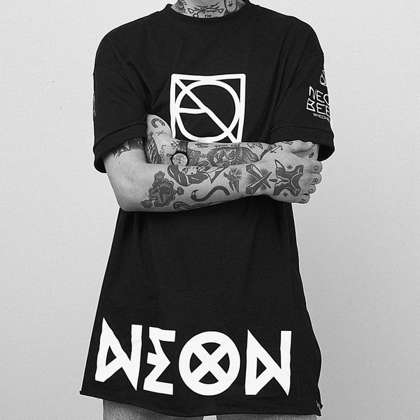   Neoncrew      Neon Crew! https://fotostrana.ru/away?to=/sl/DB5   ...
