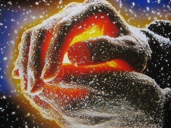 Люди, полагающие, что они никому не нужны, на самом деле часто самые нужные. Эрих Мария Ремарк