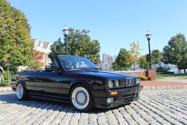 BMW E30 Convertible. - 6