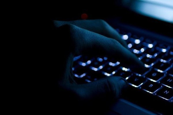 если человек действительно дорожит, то всегда найдет повод написать
