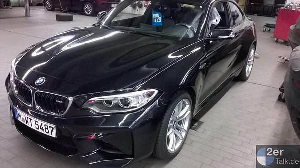 BMW M2 F87    Sapphire Black.