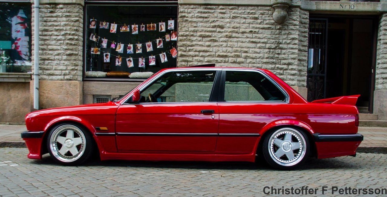 BMW 3 Series E30 - 4