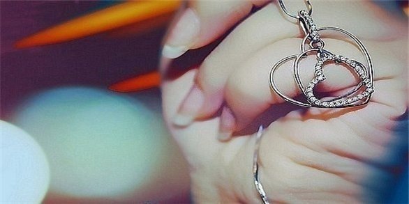 Судьба нас сама друг к другу приводит. Свою половинку сам Бог нам находит. Ведь главное в жизни – ...