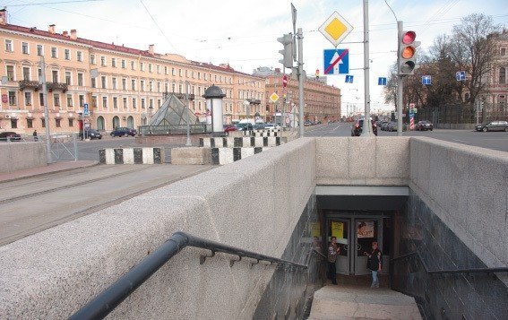 Пять знаменитых подземных переходов.В Петербурге подземных переходов мало, это не Москва с ее ...