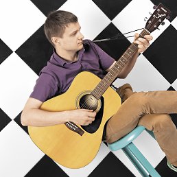  Alex, , 32  -  25  2015