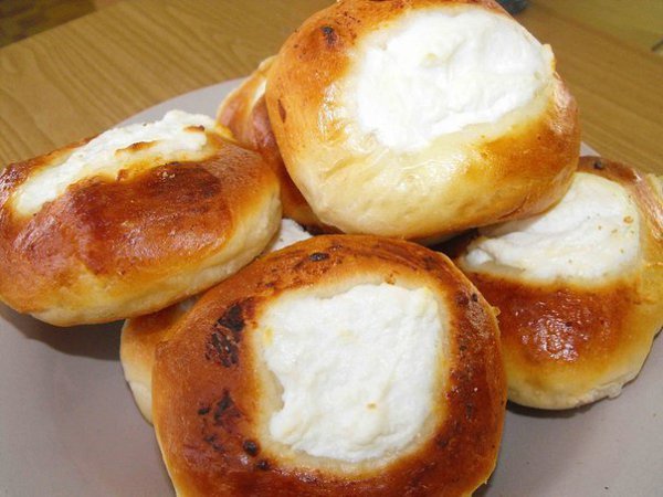 ВКУСНО И БЫСТРО: ТОП-5 ТВОРОЖНЫХ БЛЮД! 1) Творожные кексы ИНГРЕДИЕНТЫ: яйца 3 шт. сахар 150 г ... - 4