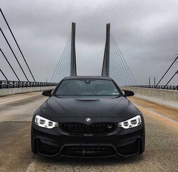 BMW M4 F82 - 2