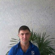 Viktor, 38 , 