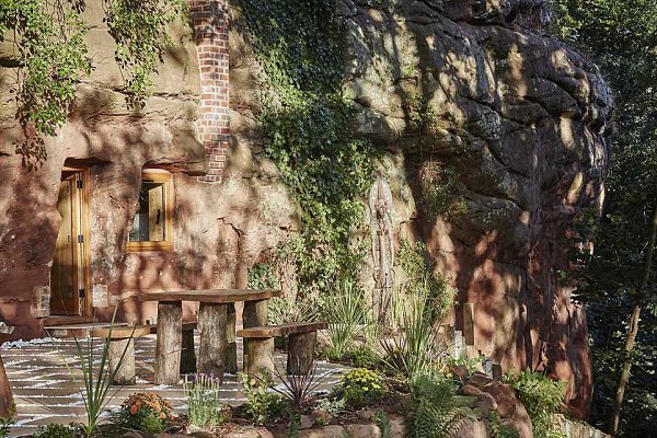 Австралия , мужчина превратил пещеру возрастом в 250 миллионов лет в уютное жилище с канализацией, ... - 2