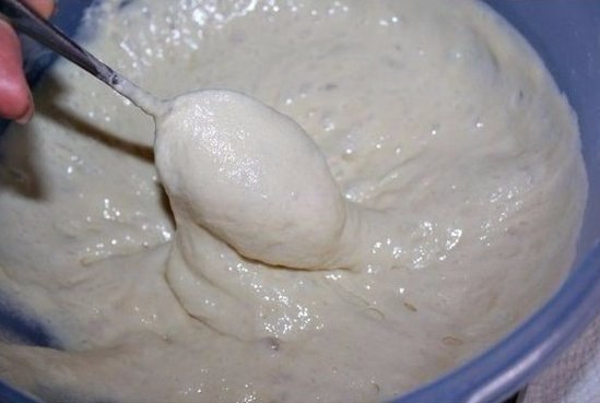 Пышные оладушки на дрожжах.Рецепт очень вкусных и пышных оладушек.Ингредиенты:500 гр. муки20 гр. ... - 3