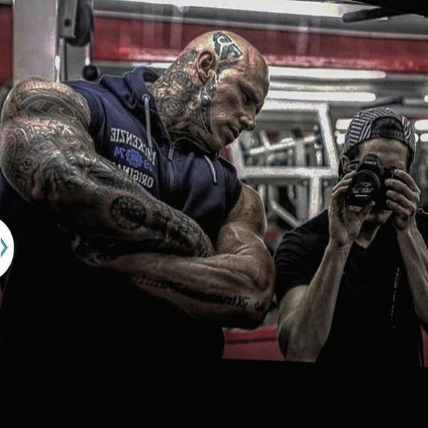 Martyn Ford | Мартин Форд.• Родился в 1982 г. в Бирмингеме, Великобритания• Рост - 207 см• Вес - 154 ... - 6
