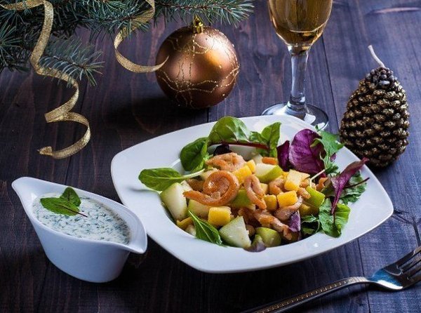Теплый салат с курицей.Ингредиенты:(на 4 порции)400 г филе куриной грудки1 луковица4 отварных ... - 10