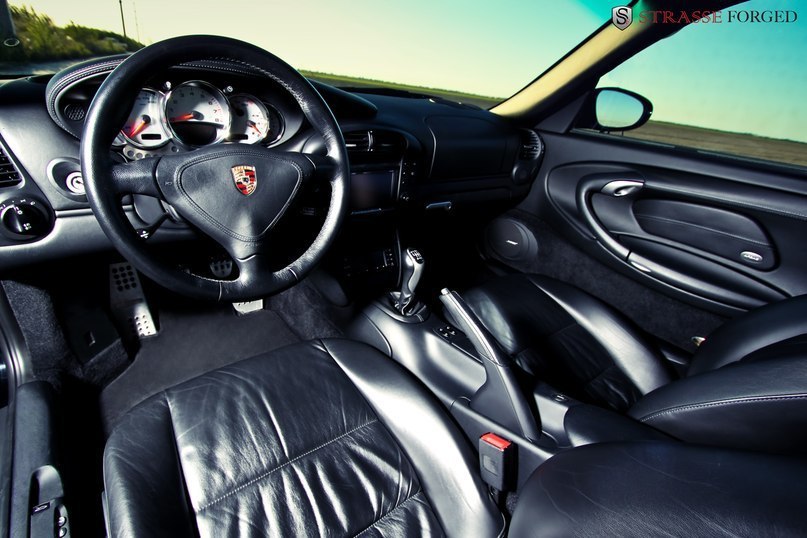 Porsche 996 Turbo. - 7