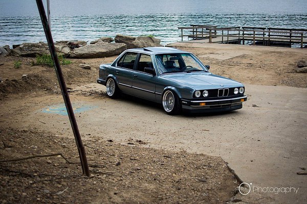 BMW e30