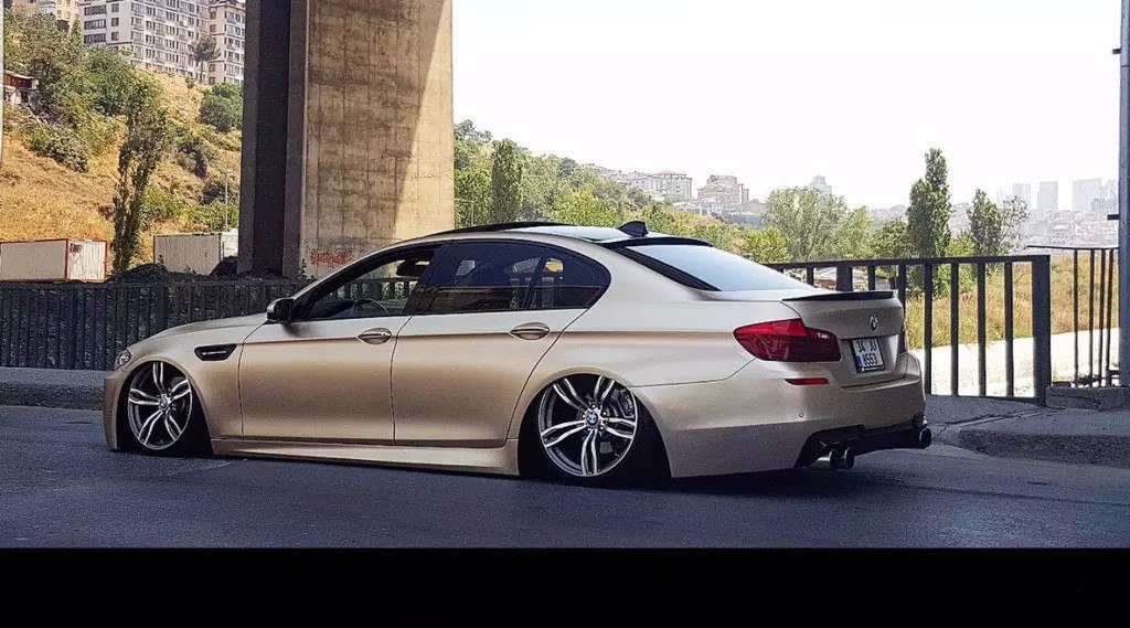 BMW 5-Series lowered - 4