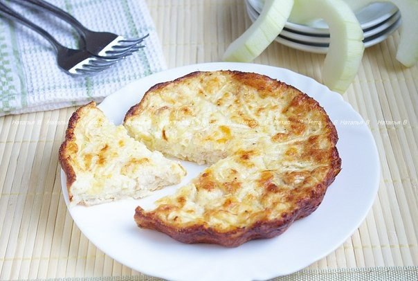 Кабачково-сырная запеканка.Автор: Наталья ВасильеваТакая вкусная запеканочка идеально подойдет для ...