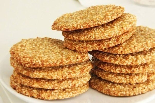 Самое вкусное кунжутное печенье, которое я пробовала.Оно просто невероятное - хрустящее, ароматное, ...
