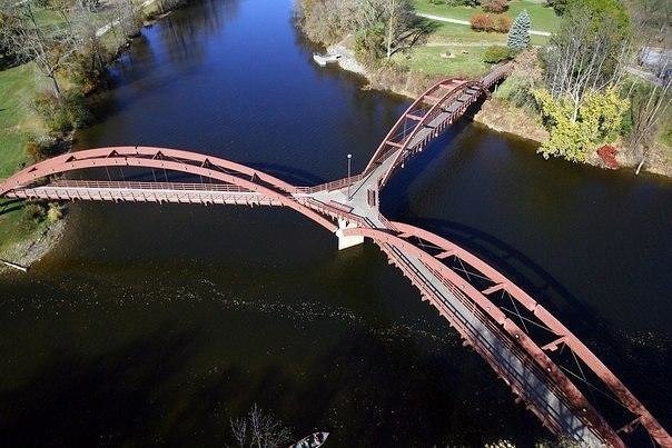 The Tridge   ,         , 