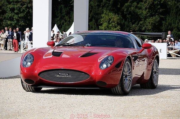 Red Zagato Maserati Mostro at Chantilly 2015 - 2