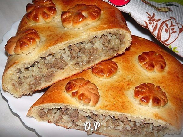 Кулебяка с фаршем и рисом.Автор: Ольга Романовамолоко - 1 стакан дрожжи сухие - 11гр маргарин - 180 ...