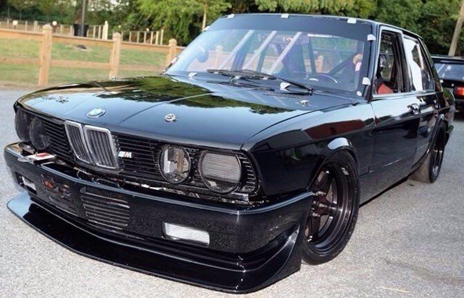 BMW E28