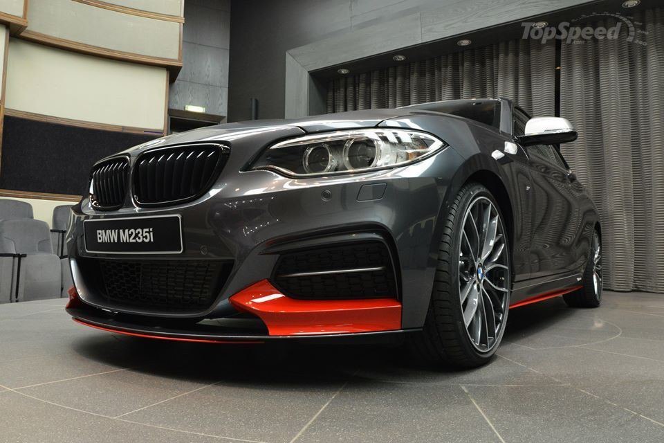 BMW M235i