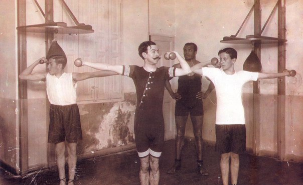    . , 1910 .