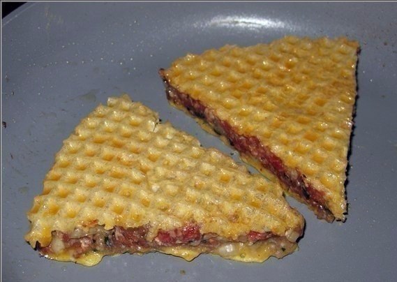  .:-  - -  - - - ... - 4