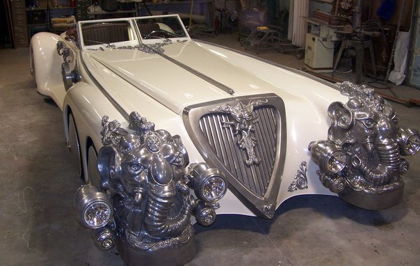 Replica of Captain Nemo s Car