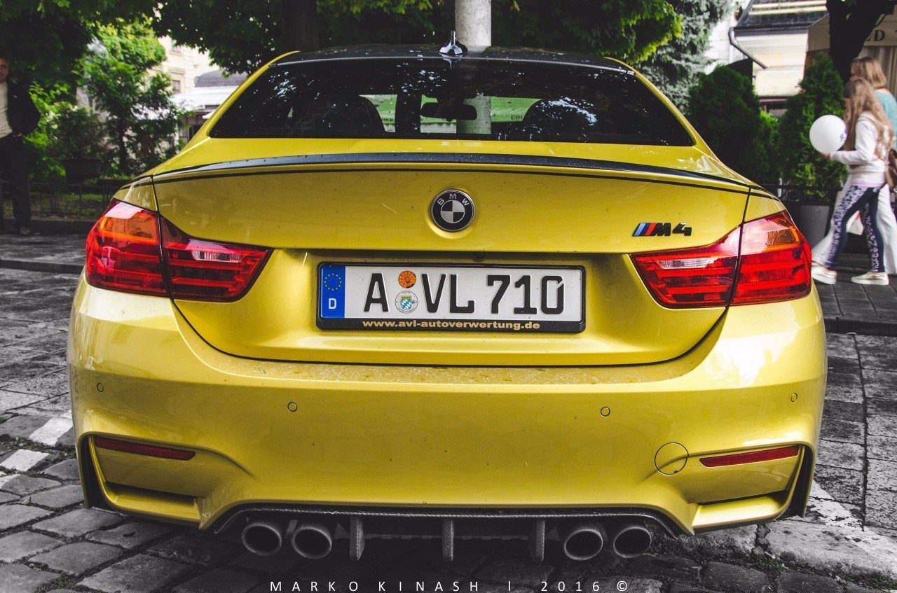 BMW M4 (F82) - 2