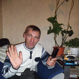 Влад, 47, Алтай