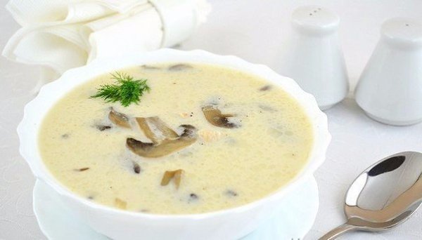 Грибной суп с сыром.Ингредиенты:Грибы — 0,4 кгЛук — 1 шт.Картофель — 3–4 шт.Масло растительное — 2 ... - 5